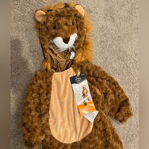NWT Hyde & Eek Lion 2-3T